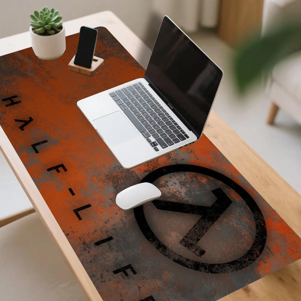 Half Life Large Gaming Mouse P - Gaming Keyboard Half recension och pris